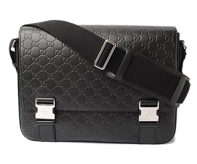 グッチ　GUCCI　バッグ　