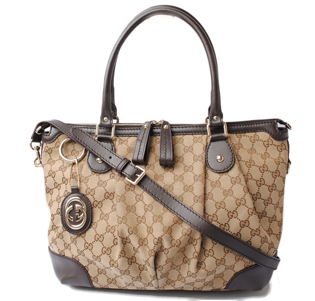 グッチ　GUCCI　バッグ　