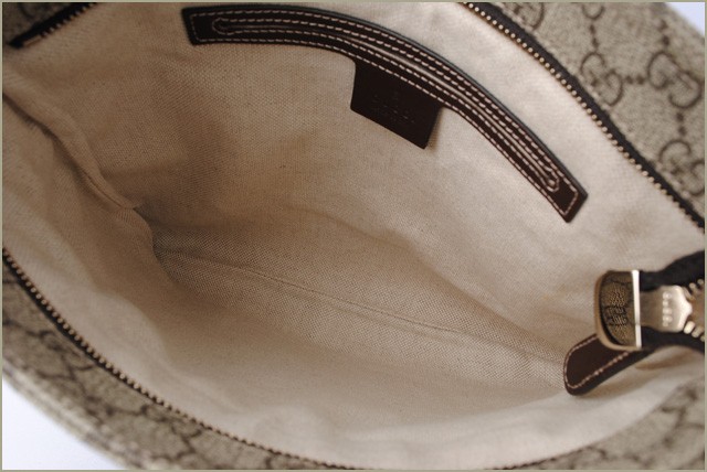 グッチ　GUCCI　バッグ　