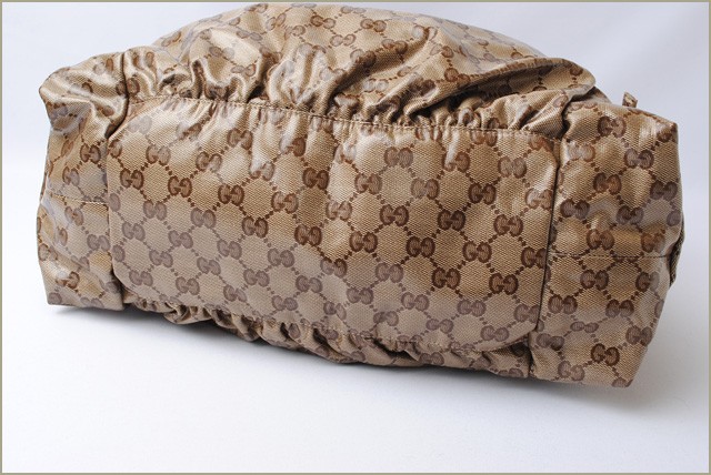グッチ　GUCCI　バッグ　