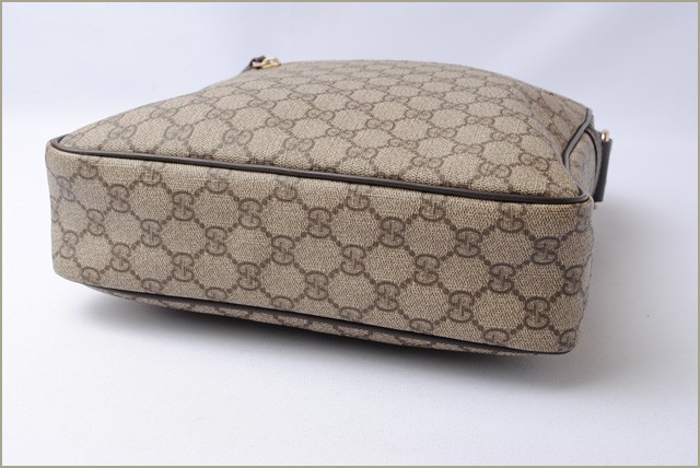 グッチ　GUCCI　バッグ　