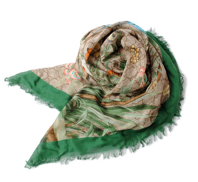 グッチ　GUCCI　マフラー