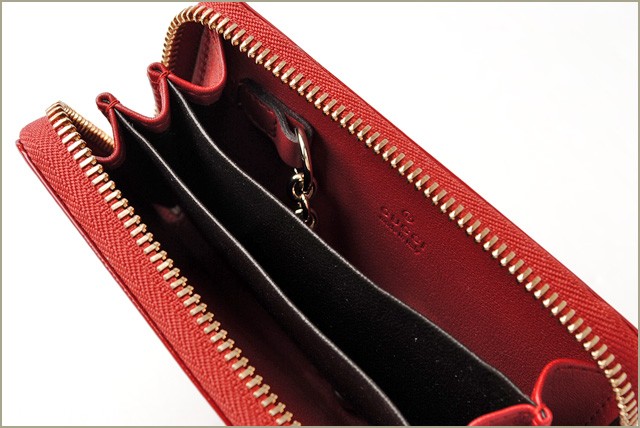 グッチ　GUCCI　バッグ　