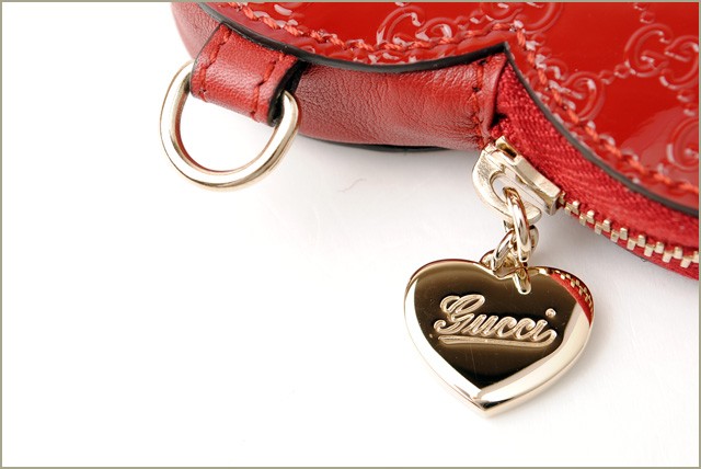 グッチ　GUCCI　バッグ　