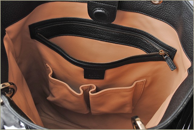 グッチ　GUCCI　バッグ　