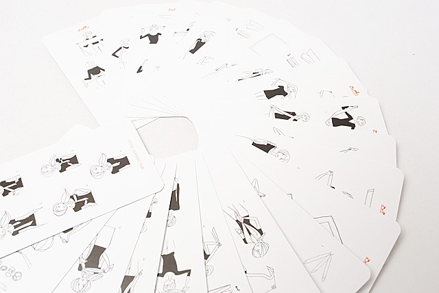 CHANEL シャネル ピアス CCマーク ブラック/シルバー