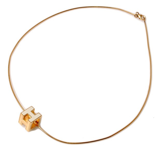 CHANEL シャネル ピアス CCマーク ブラック/シルバー