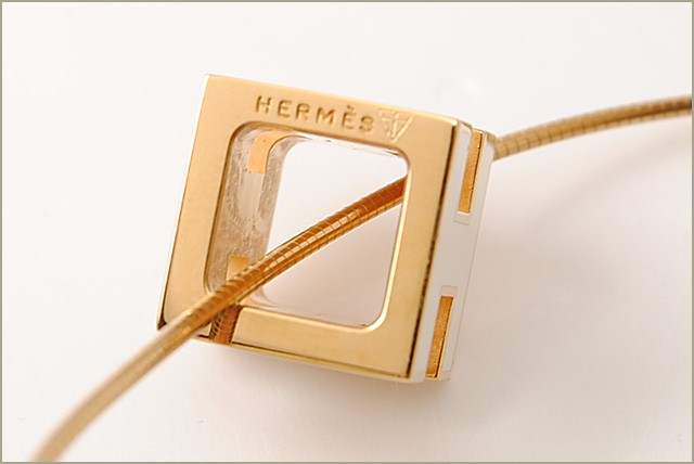 CHANEL シャネル ピアス CCマーク ブラック/シルバー