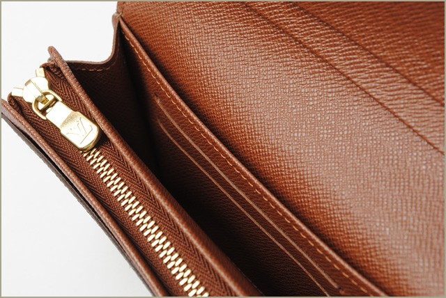 　ルイヴィトン モノグラム　折り財布　