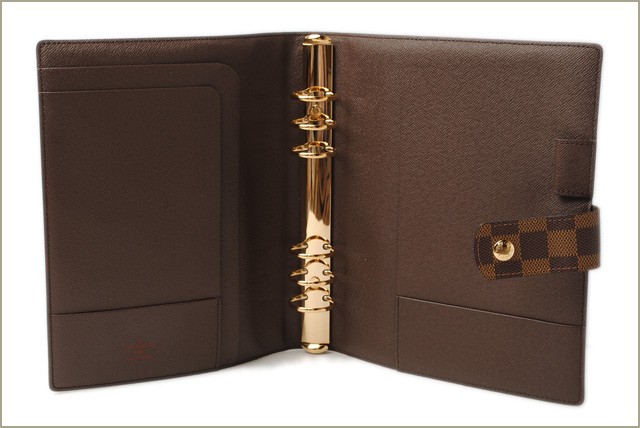 ルイヴィトン 財布