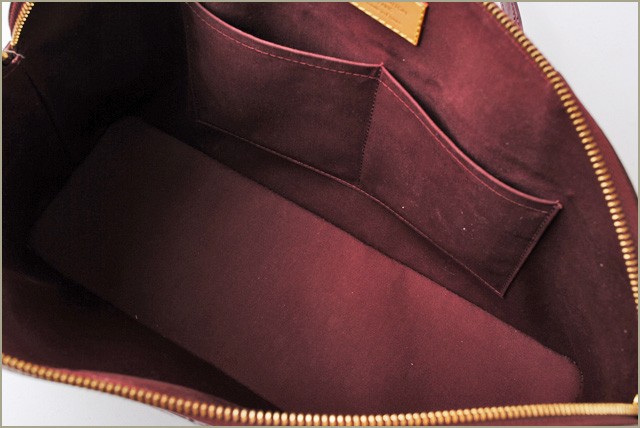 ルイヴィトン ポーチ