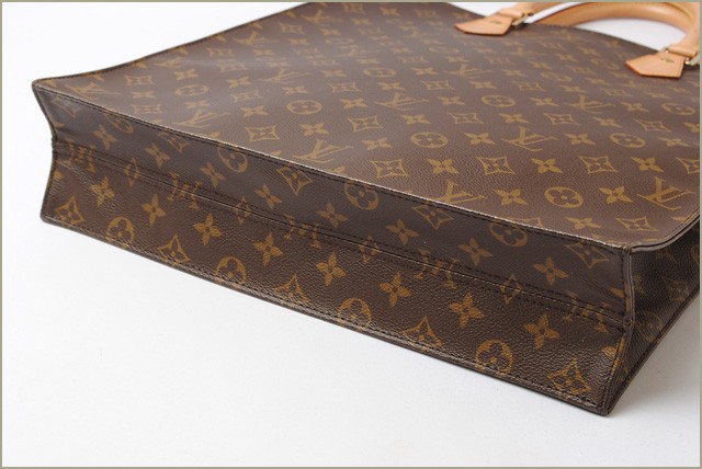ルイヴィトン ポーチ