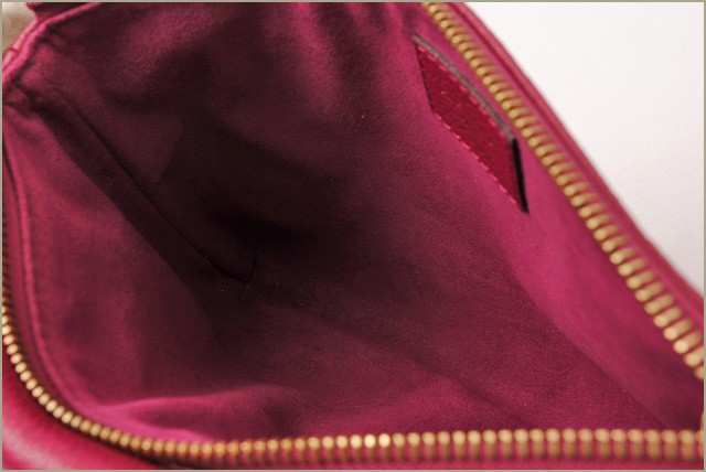 ルイヴィトン ポーチ