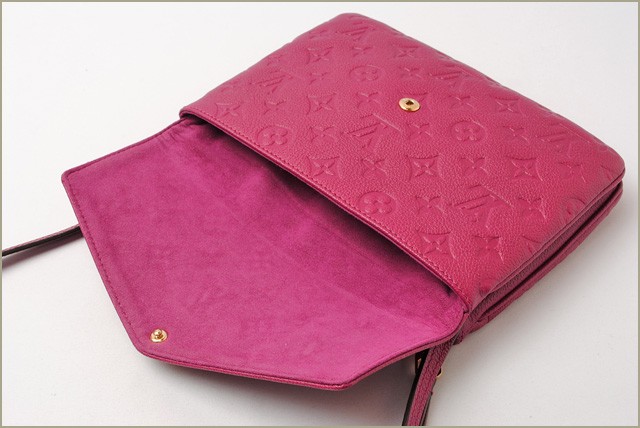 ルイヴィトン ポーチ