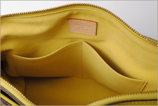 ルイヴィトン ポーチ