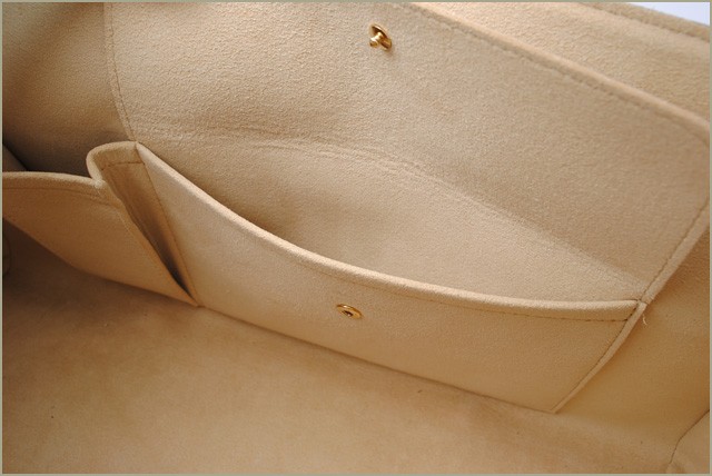 ルイヴィトン ポーチ