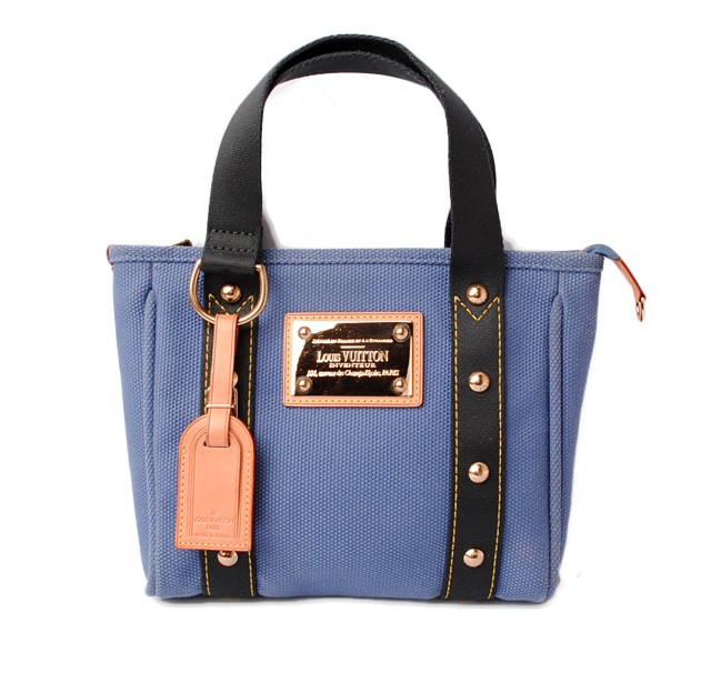 ルイヴィトン ポーチ