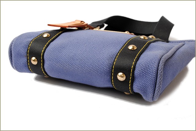 ルイヴィトン ポーチ