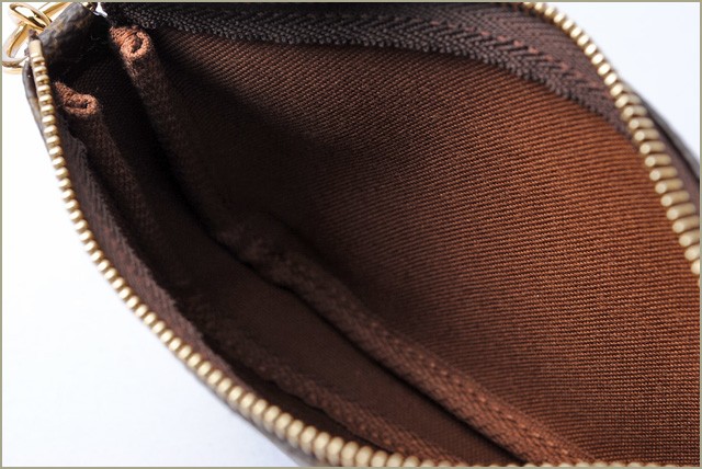 ルイヴィトン ポーチ