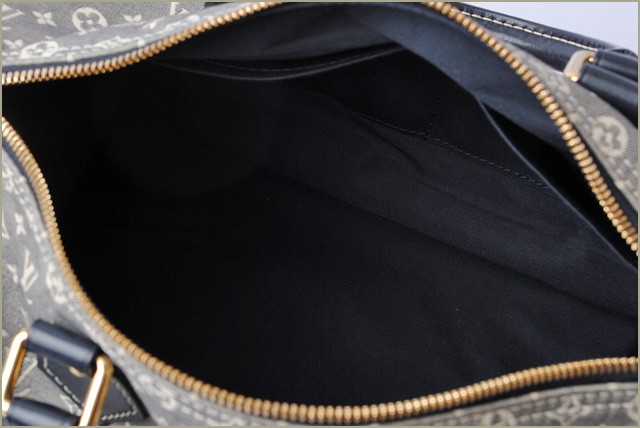 ルイヴィトン ポーチ