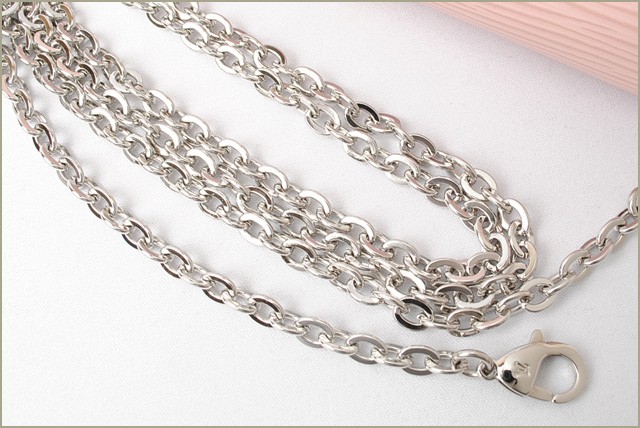 ルイヴィトン ポーチ