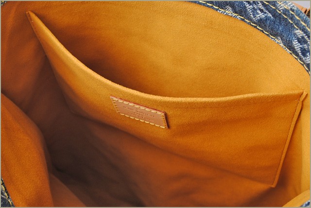 ルイヴィトン ポーチ