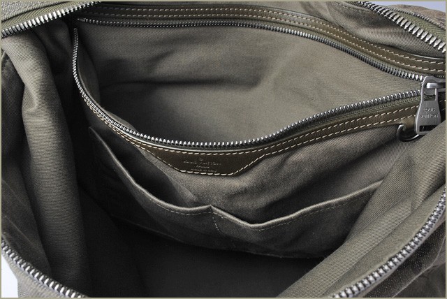 ルイヴィトン ポーチ