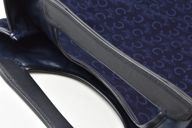 セリーヌ　CELINE　