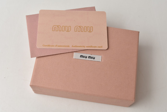 miu ミュウミュウ コインケース/カードケース miumiu 財布