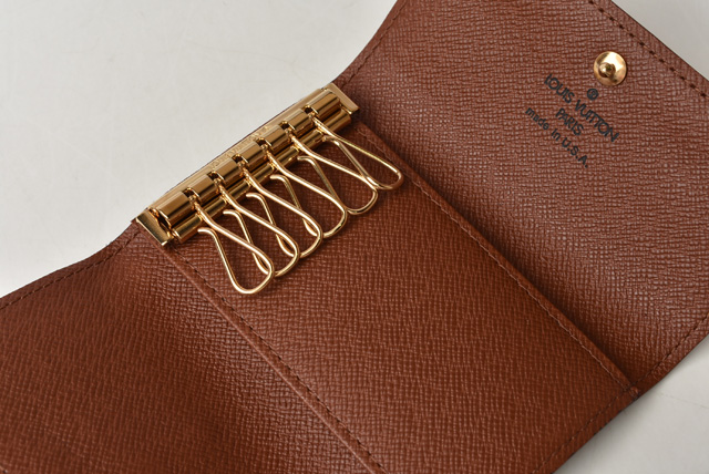 ルイヴィトン LOUIS VUITTON 財布 カードケース □外側