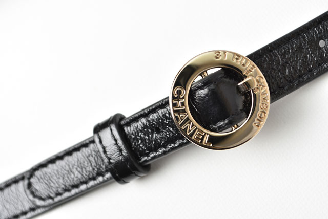 シャネル CHANEL 折財布