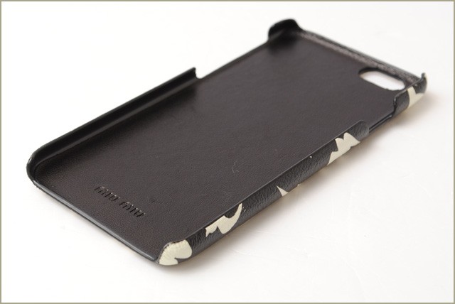 miumiu ミュウミュウ