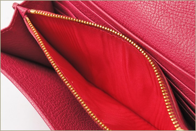 ミュウミュウ　miumiu