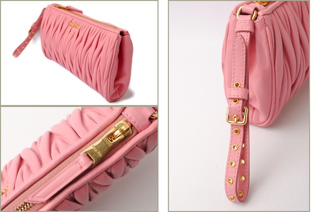 ミュウミュウ miumiu