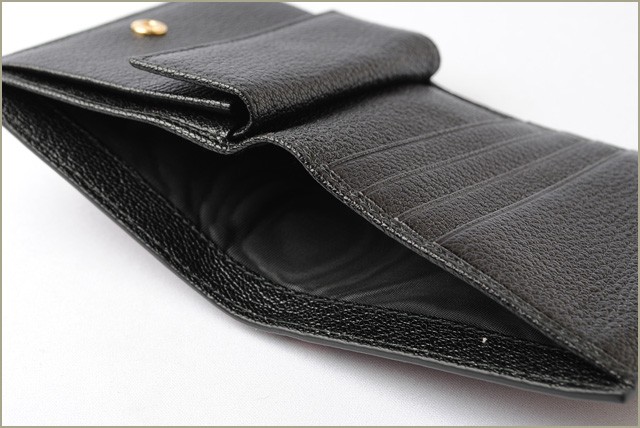 ミュウミュウ　miumiu