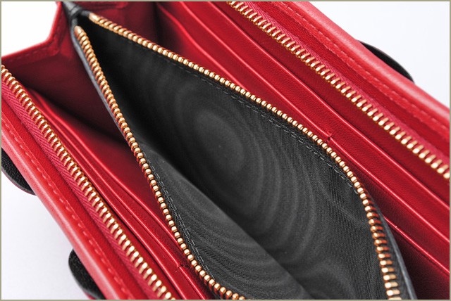 ミュウミュウ　miumiu