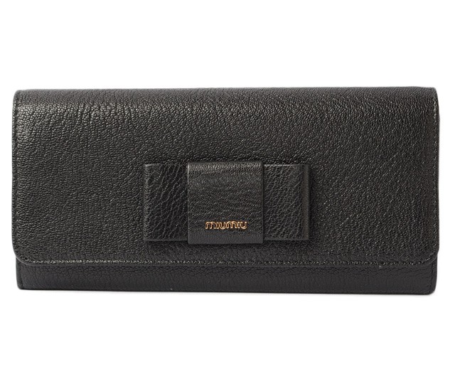 ミュウミュウ　miumiu