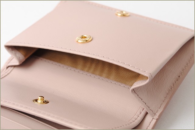 ミュウミュウ　miumiu