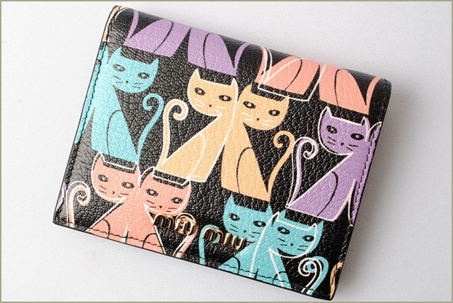 ミュウミュウ　miumiu