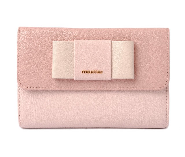 ミュウミュウ　miumiu