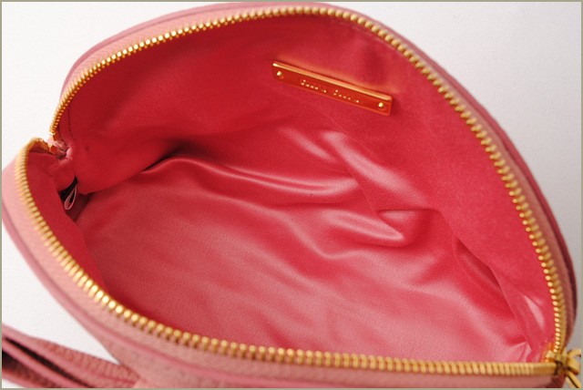 ミュウミュウ　miumiu