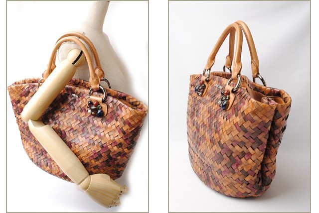 ミュウミュウ　miumiu