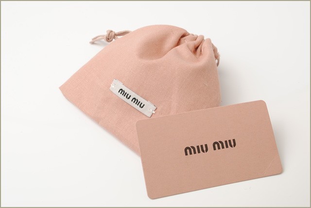 miu ミュウミュウ キーリング/バッグチャーム miumiu スター miu ミュウミュウ キーリング/バッグチャーム miumiu スター