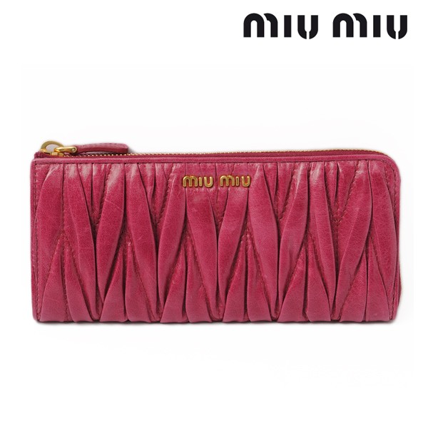 ミュウミュウ miumiu 財布