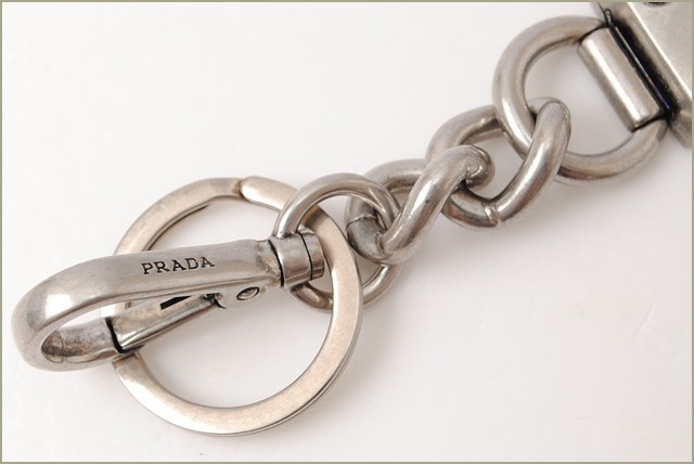 PRADA　プラダ　2折長財布