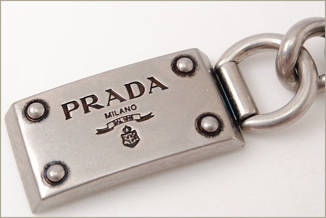 PRADA　プラダ　2折長財布