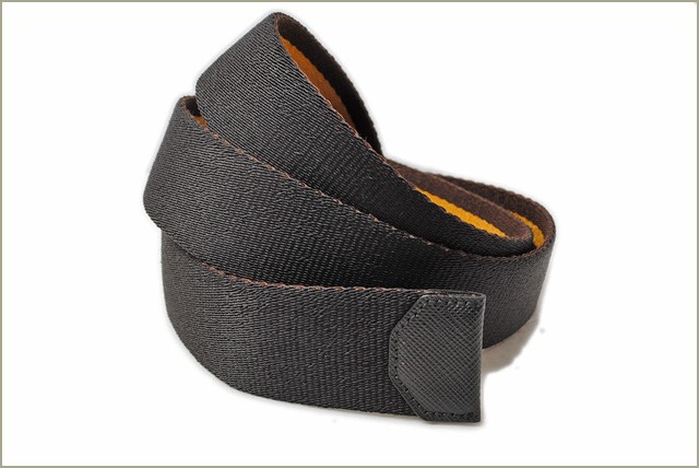 PRADA　プラダ　2折長財布