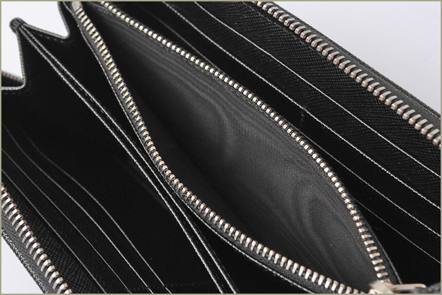 PRADA　プラダ　2折長財布