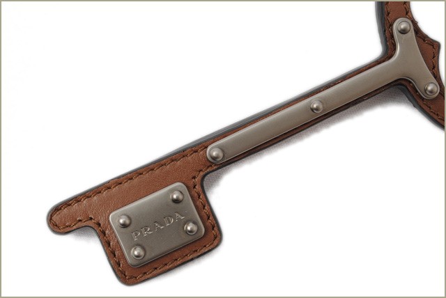 プラダ　PRADA