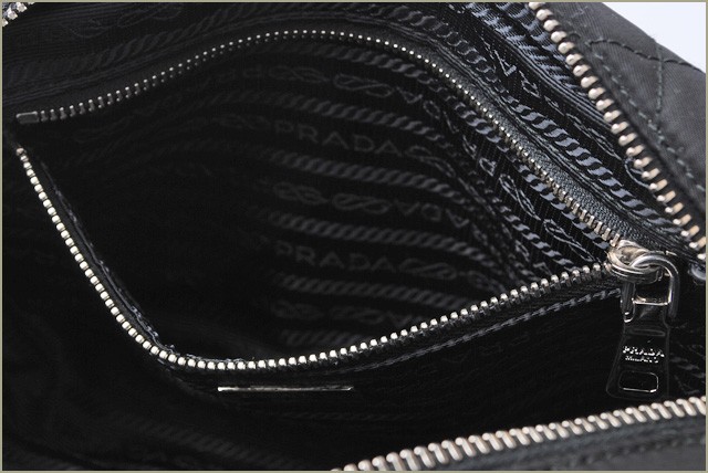 プラダ　PRADA